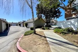 2475 Village Green, Santa Maria, CA 93455 - Photo 16