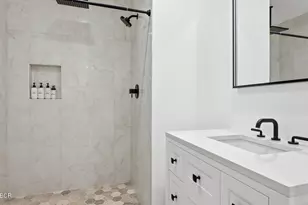 361 Park St, Buellton, CA 93427 - Photo 24