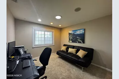 4329 Meadow Drive, Santa Maria, CA 93455 - Photo 10