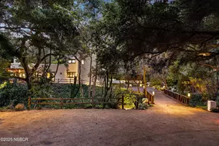 1435 Sycamore Canyon Rd, Santa Barbara, CA 93108 - Photo 36