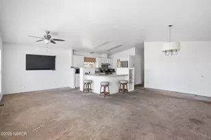 911 N Ridge View Dr, Santa Maria, CA 93455 - Photo 4
