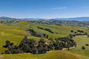 2160 Rambling Oaks Rd, Santa Ynez, CA 93460 - Photo 64
