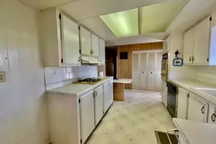 295 N Broadway, Santa Maria, CA 93454 - Photo 4