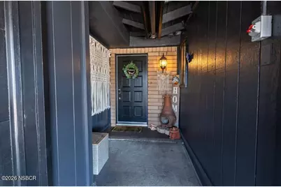 809 E Barton Avenue, Lompoc, CA 93436 - Photo 4