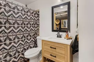 809 E Barton Ave, Lompoc, CA 93436 - Photo 16