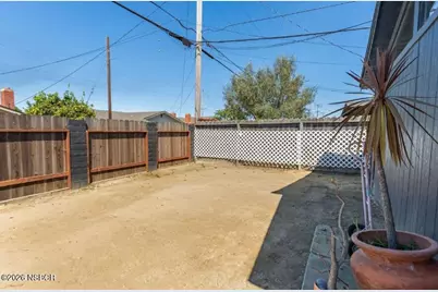 809 E Barton Avenue, Lompoc, CA 93436 - Photo 22