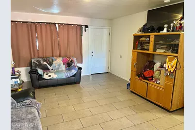 1011 W Harding Avenue, Santa Maria, CA 93458 - Photo 4