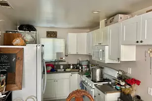 1011 W Harding Ave, Santa Maria, CA 93458 - Photo 14