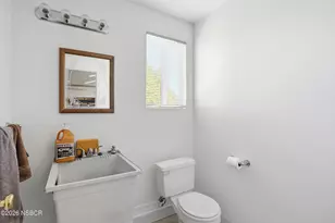 1541 Ashbrook Ln, Santa Maria, CA 93455 - Photo 34