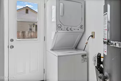 400 S I Street, Lompoc, CA 93436 - Photo 8