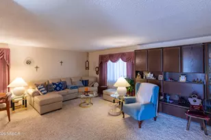 1513 W Lemon Ave, Lompoc, CA 93436 - Photo 6