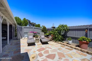 1602 Via Tropico NE, Santa Maria, CA 93454 - Photo 8