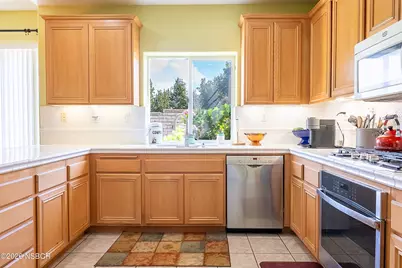 2738 Niverth Place, Santa Maria, CA 93455 - Photo 10