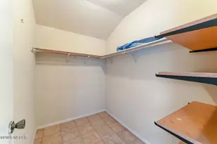 222 N R St, Lompoc, CA 93436 - Photo 22