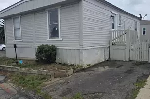 610 E Pine Ave, Lompoc, CA 93436 - Photo 2