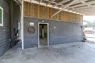 203 E Walnut Ave, Lompoc, CA 93436 - Photo 30