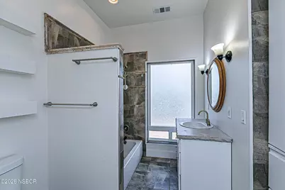 203 E Walnut Avenue, Lompoc, CA 93436 - Photo 22