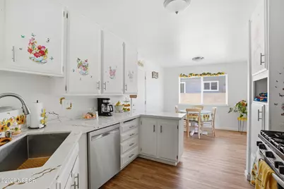 425 S O Place, Lompoc, CA 93436 - Photo 14