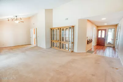 25 Galaxy Way, Lompoc, CA 93436 - Photo 16
