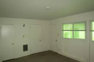 900 E College Ave, Lompoc, CA 93436 - Photo 16