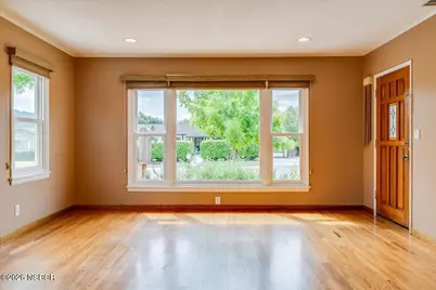 584 5th Street, Solvang, CA 93463 - Photo 8