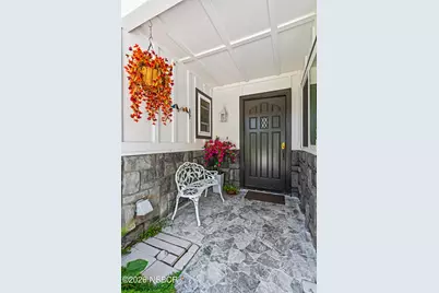 395 Oster Sted, Solvang, CA 93463 - Photo 2