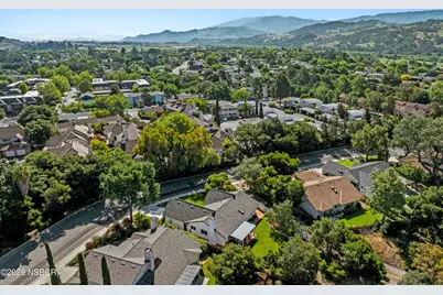 395 Oster Sted, Solvang, CA 93463 - Photo 20