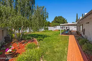 395 Oster Sted, Solvang, CA 93463 - Photo 18