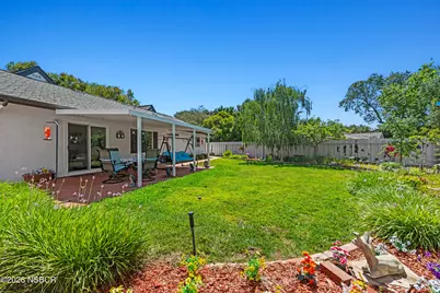 395 Oster Sted, Solvang, CA 93463 - Photo 14