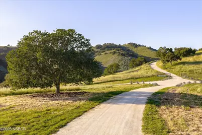 2551 N Hwy 101, Buellton, CA 93427 - Photo 14