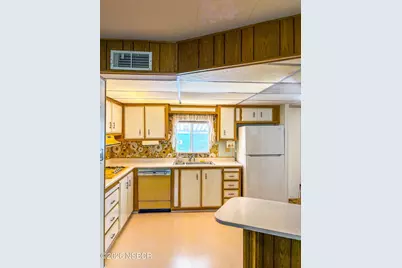 330 W Highway 246 #20, Buellton, CA 93427 - Photo 2