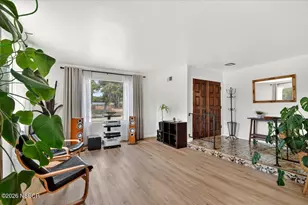 2950 Oak Pointe Dr, Lompoc, CA 93436 - Photo 6