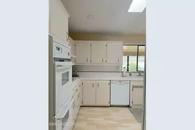 3399 Bent Tree Drive #04, Santa Maria, CA 93455 - Photo 12