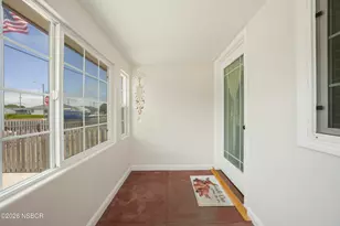 138 N E St, Lompoc, CA 93436 - Photo 6