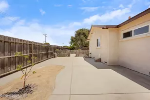 138 N E St, Lompoc, CA 93436 - Photo 26