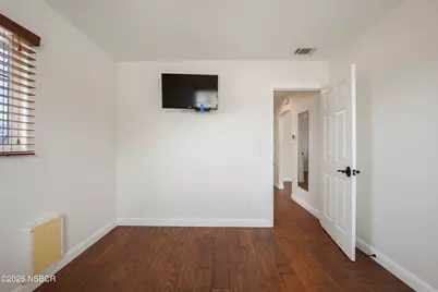 138 N E Street, Lompoc, CA 93436 - Photo 18