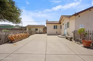 138 N E St, Lompoc, CA 93436 - Photo 28