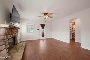 138 N E St, Lompoc, CA 93436 - Photo 8