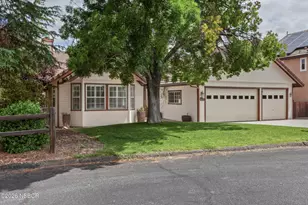 1931 Wild Rice Ln, Paso Robles, CA 93446 - Photo 2