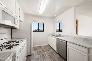 3350 Santa Maria Way, Santa Maria, CA 93455 - Photo 8