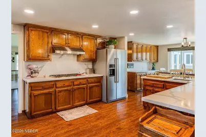 1062 Camelot Drive, Santa Maria, CA 93455 - Photo 12