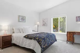 125 Sierra Vista, Solvang, CA 93463 - Photo 16
