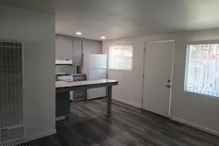 618 N B St, Lompoc, CA 93436 - Photo 22