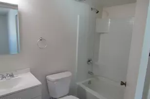 618 N B St, Lompoc, CA 93436 - Photo 14