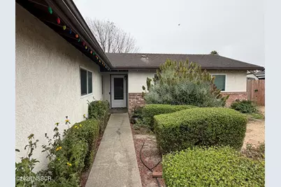 1116 W Cherry Avenue, Lompoc, CA 93436 - Photo 2