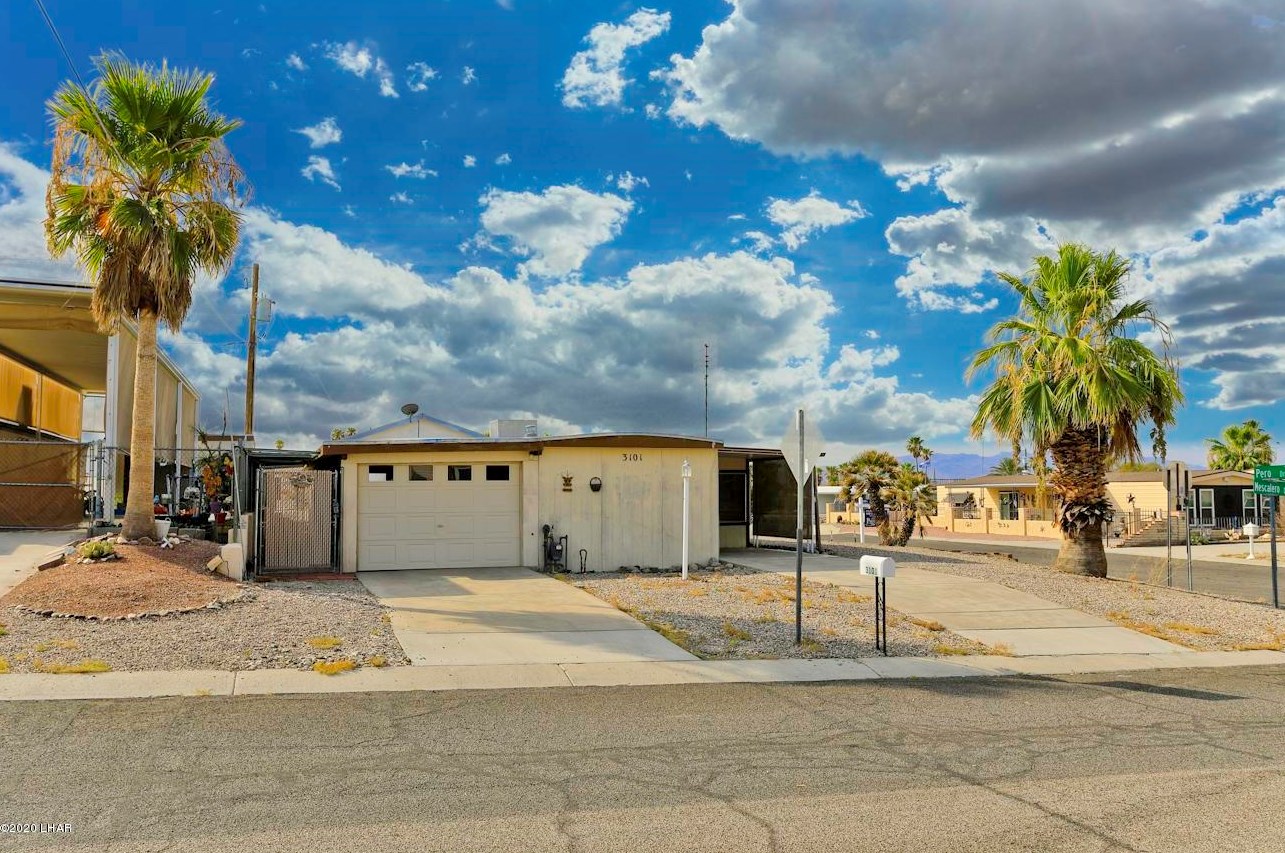 3101 Mescalero Dr, Lake Havasu City, AZ 86404