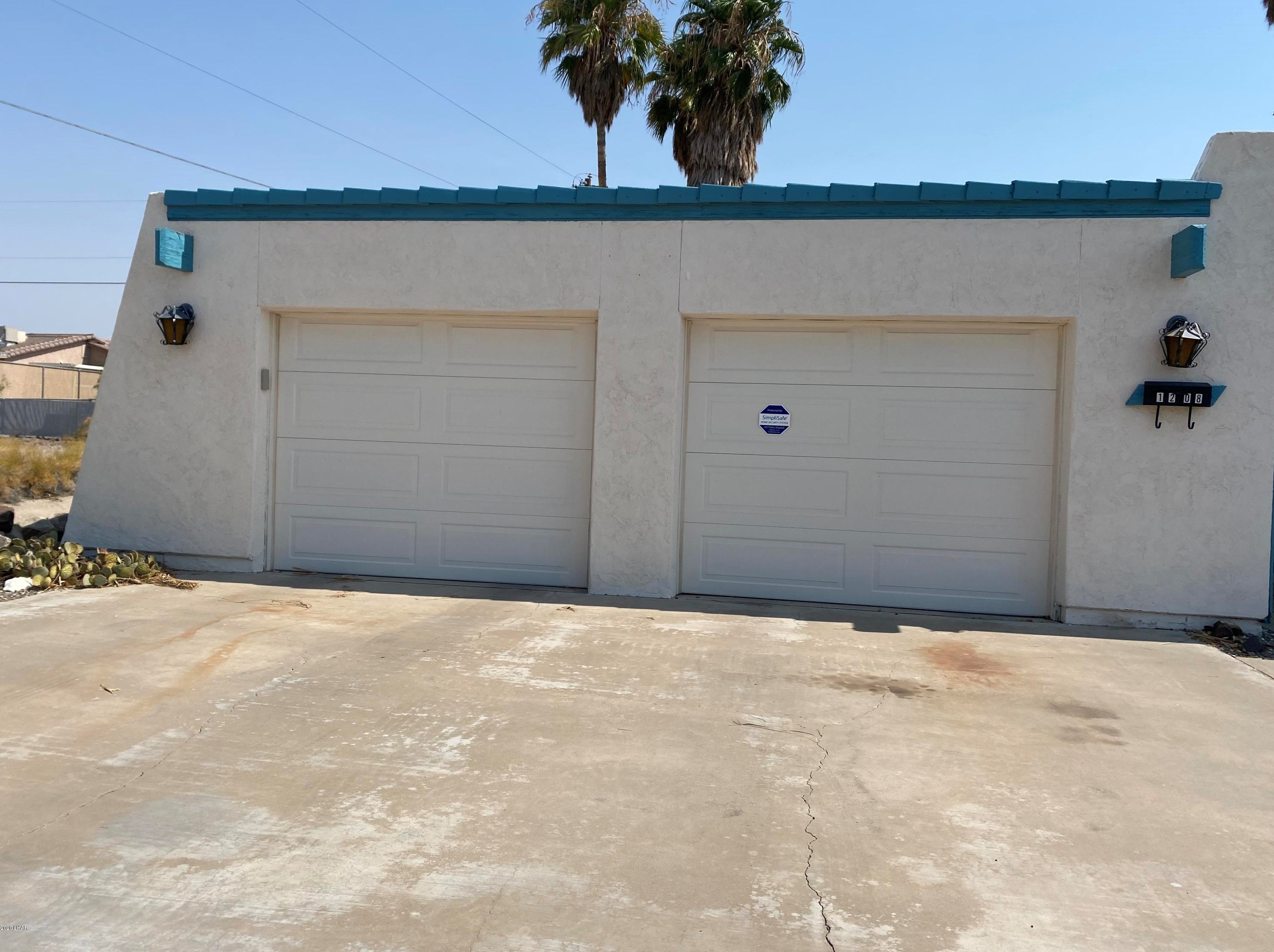 1208 Mcculloch Blvd, Lake Havasu City, AZ 86406-8963