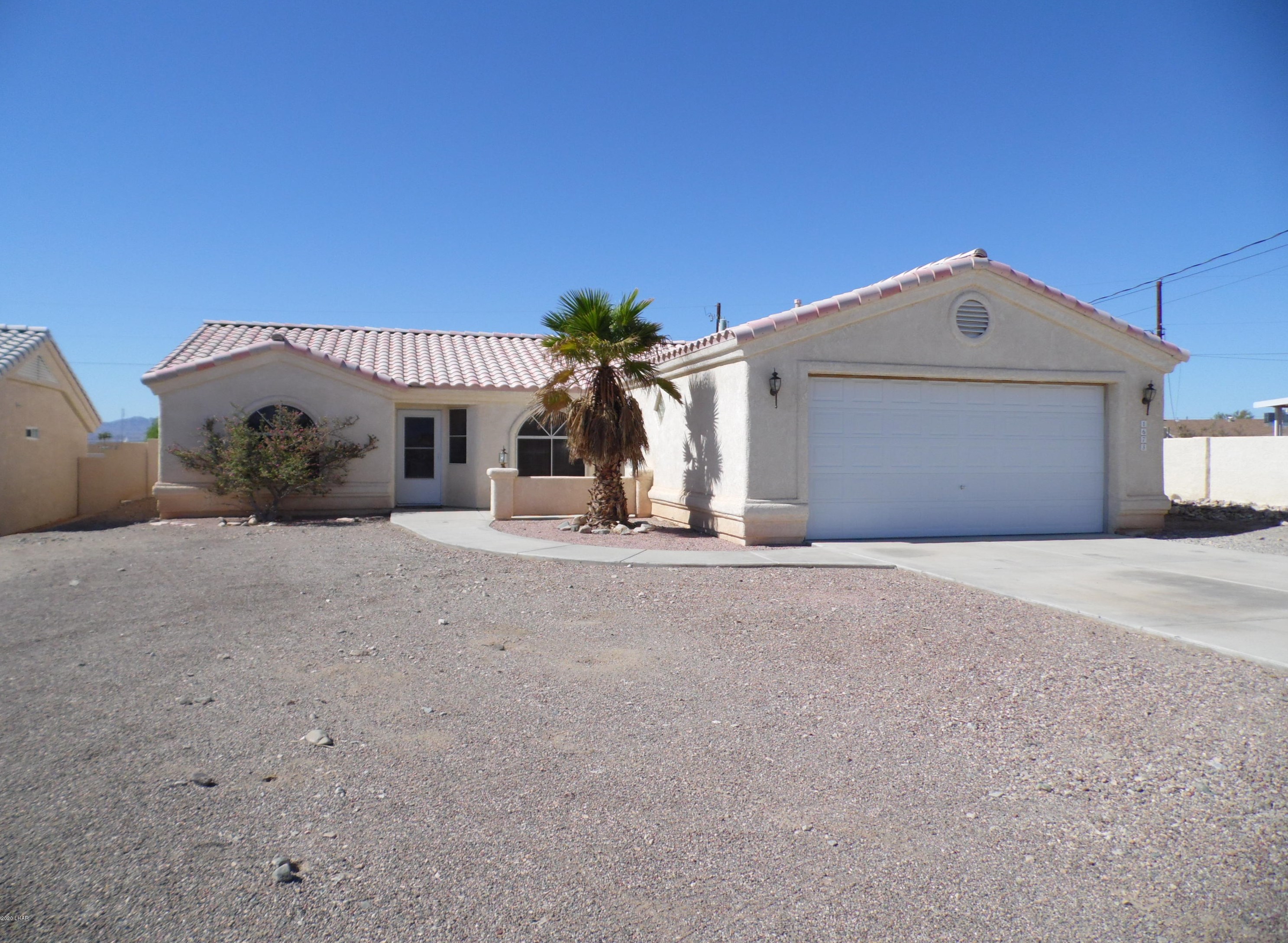 1673 Emerald Dr, Lake Havasu City, AZ 86403
