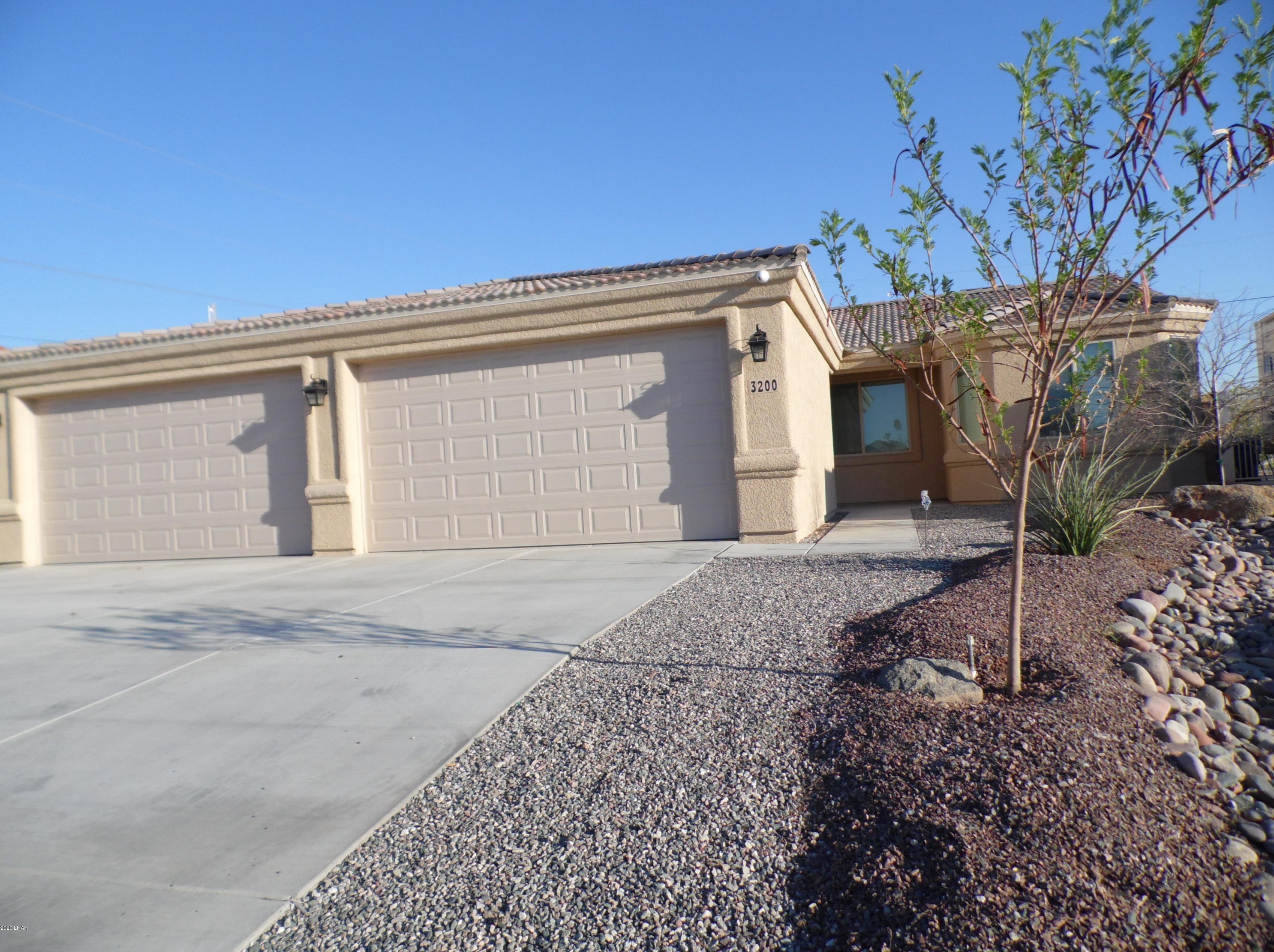 3200 Chemehuevi Blvd, Lake Havasu City, AZ 86406