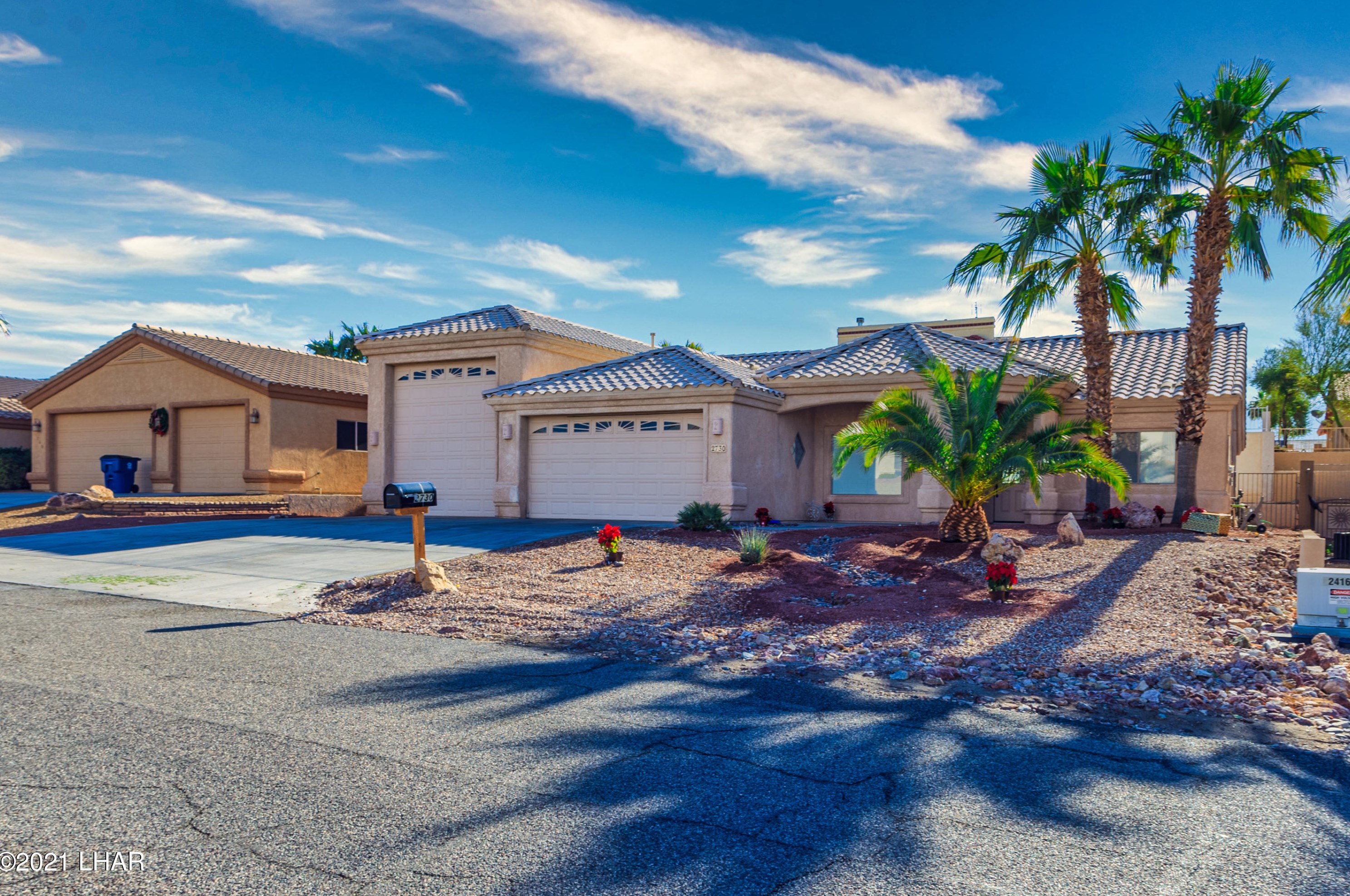 2730 Edgewood Dr, Lake Havasu City, AZ 86406-7781